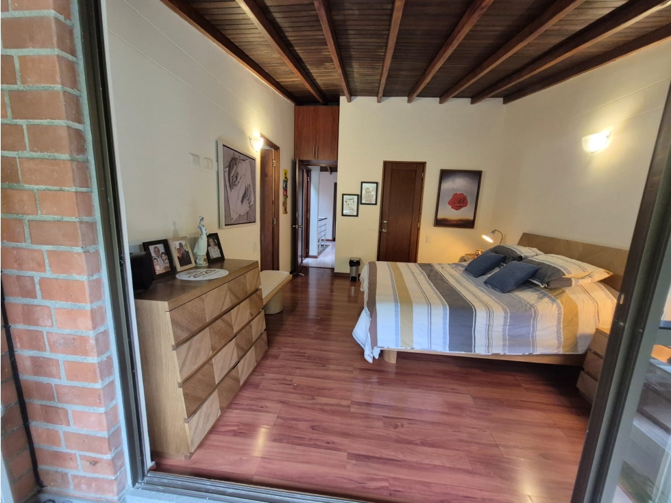 Venta de Casa en Envigado - Cumbres — foto 4