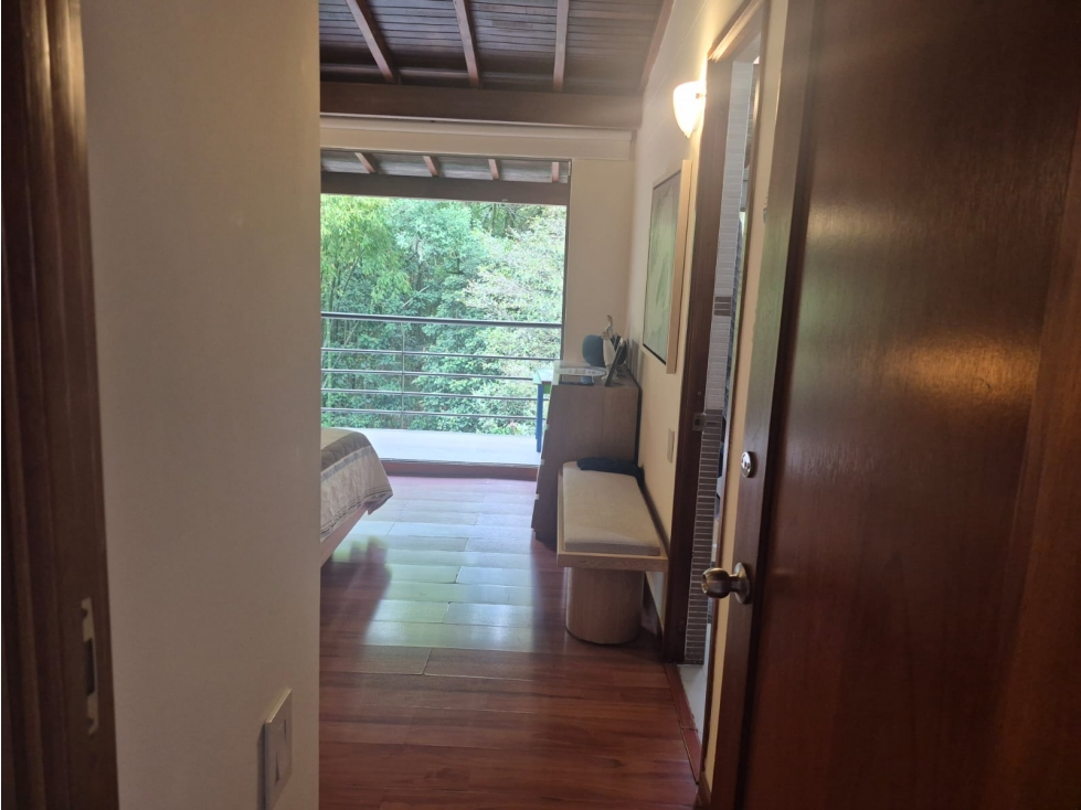 Venta de Casa en Envigado - Cumbres — foto 5