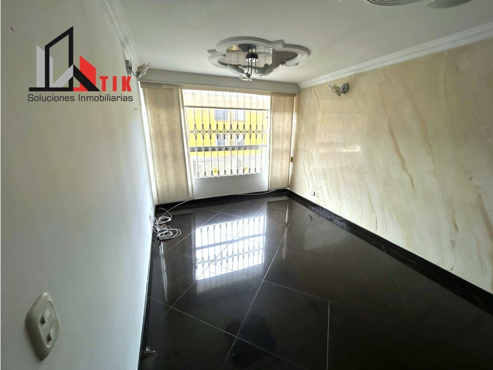 APARTAMENTO SEGUNDO PISO PRIMAVERA