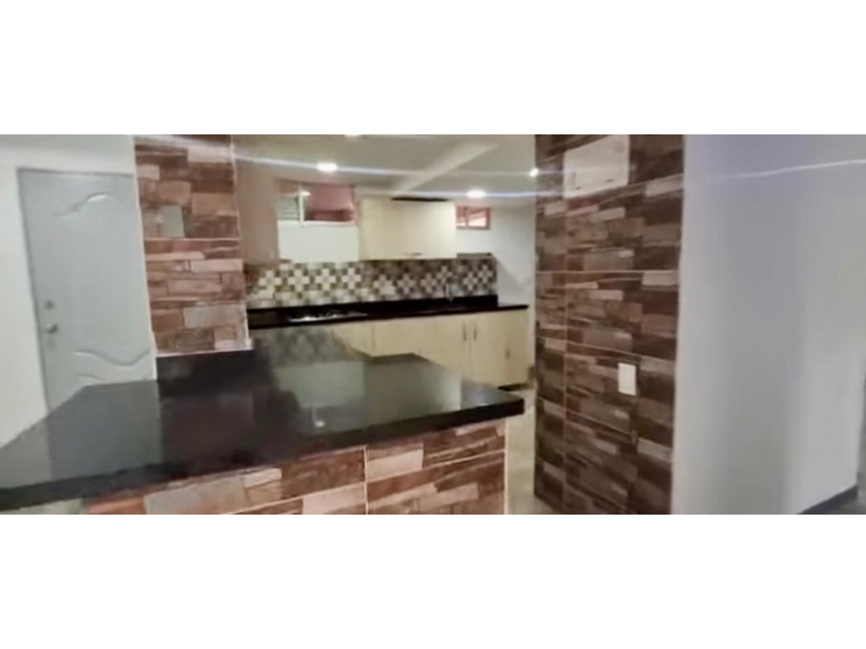 VENTA DE APARTAMENTO EN LA LOMA DE LOS BERNAL — foto 3