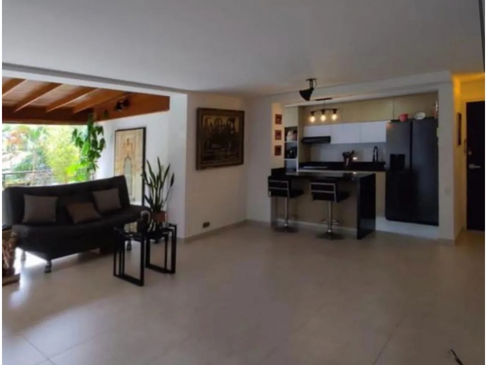 Apartamento en venta con Terraza en El Campestre El Poblado — foto 3