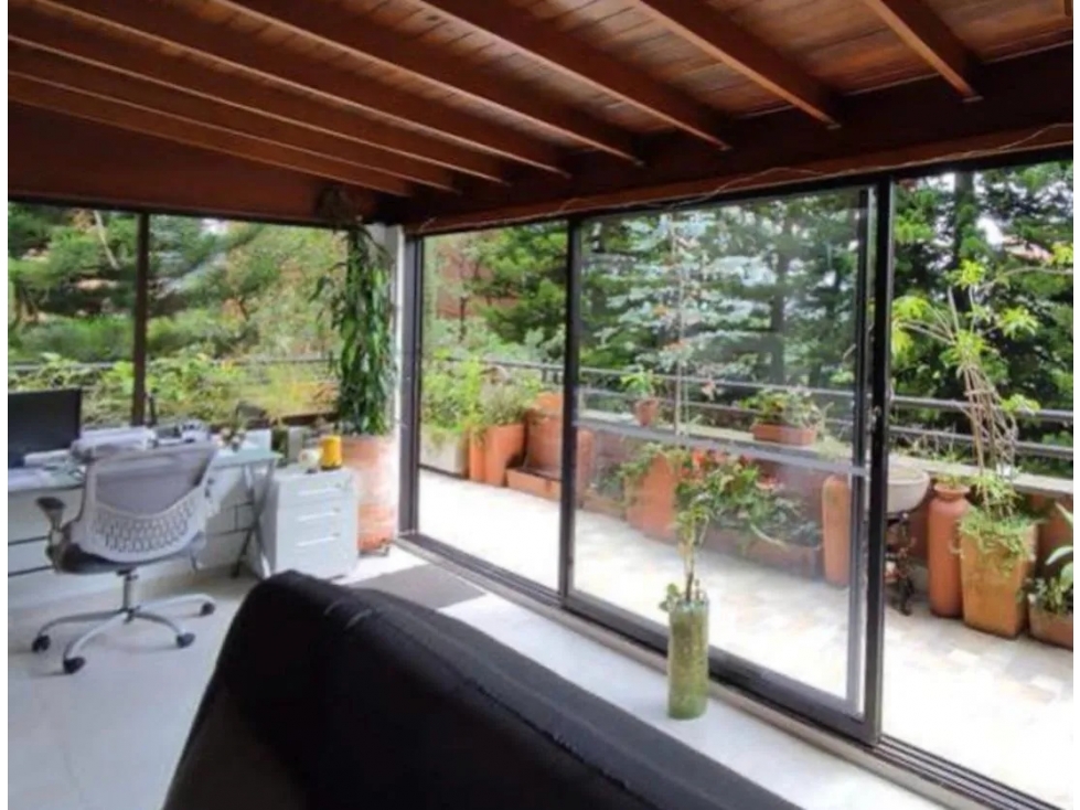 Apartamento en venta con Terraza en El Campestre El Poblado — foto 2