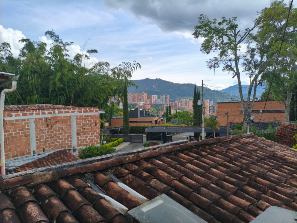 Venta propiedad horizontal Tres Esquinas Envigado