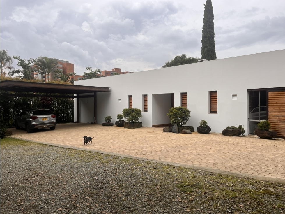 Casa campestre independiente en venta en Envigado Loma Las Brujas — foto 5