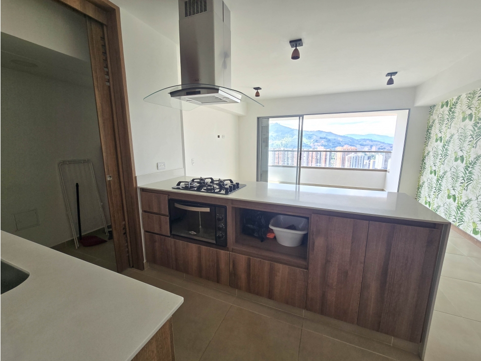Apartamento en venta en Sabanetas sector Tres Esquinas — foto 4
