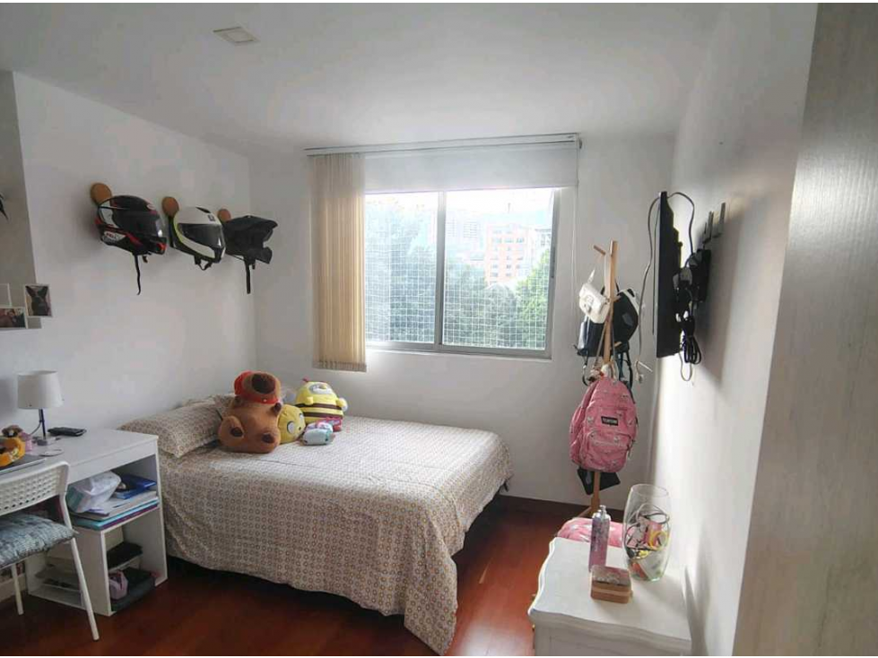 Apartamento en venta en Laureles sector Santa Gema — foto 4