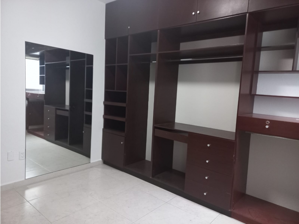 Moderna y Hermosa casa en Lomas de Atzingo — foto 3