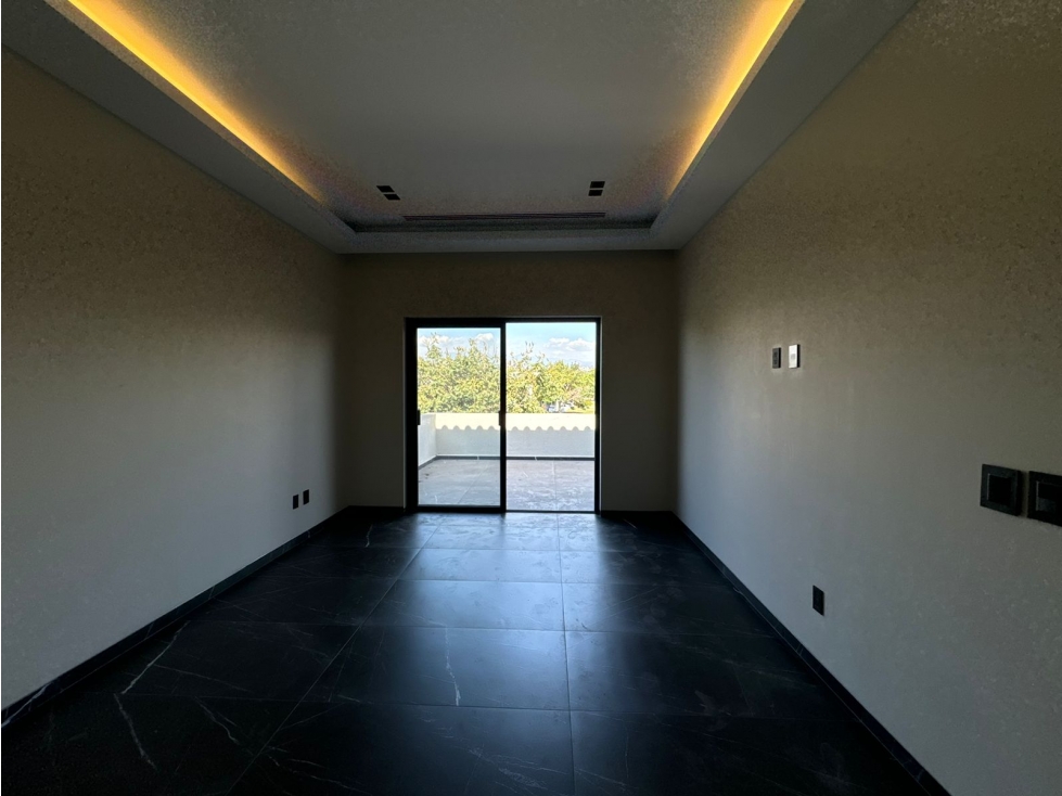 Preciosa Casa en el exclusivo Fraccionamiento Paraiso Country Club - 6