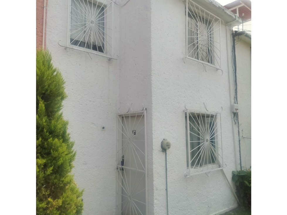 Agradable Casita en Venta Zona Sur - 2