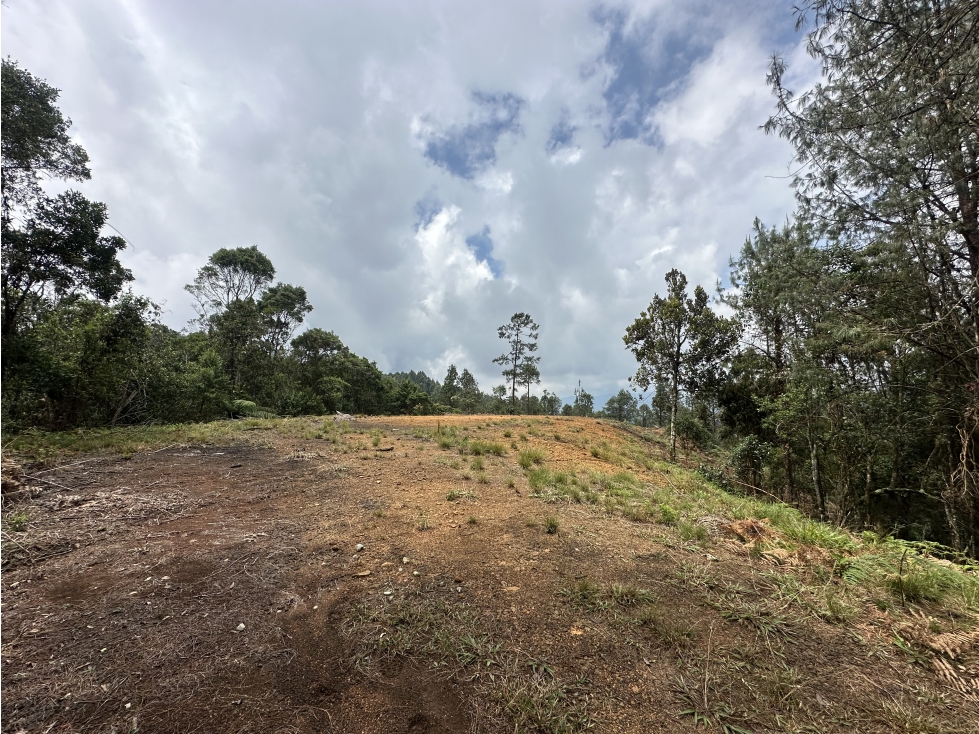 Venta De Lote En El Retiro