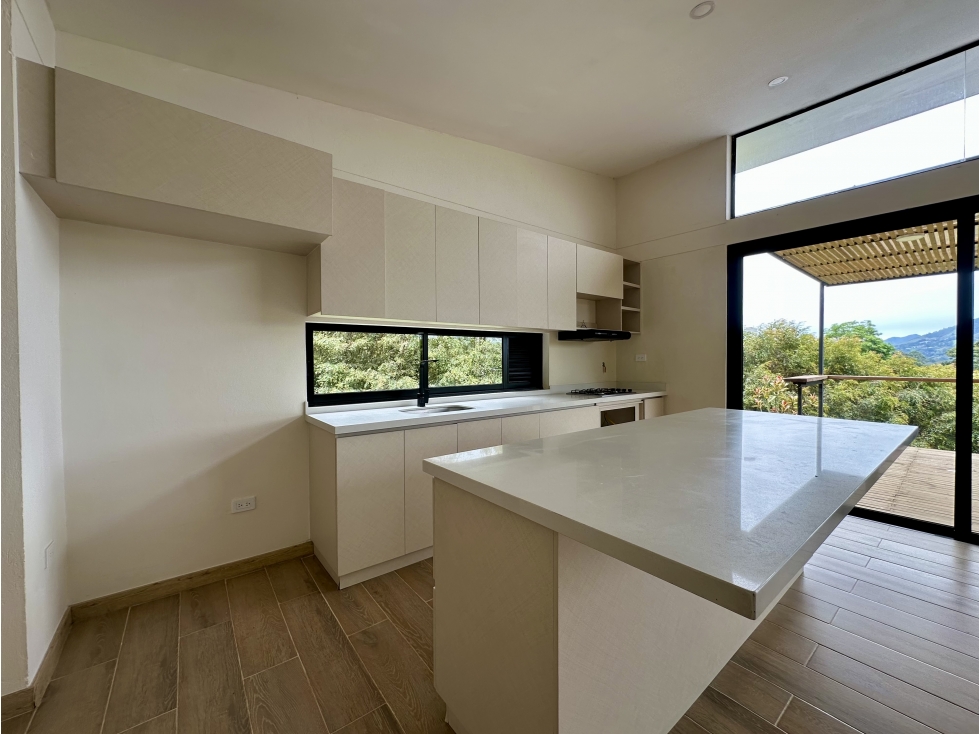 Venta de Casa Campestre En El Carmen De Viboral Aguas Claras — foto 3