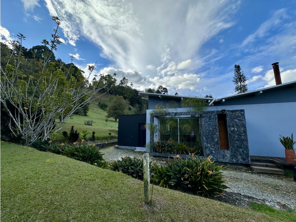 Venta De Casa Campestre En El Retiro Fizebad