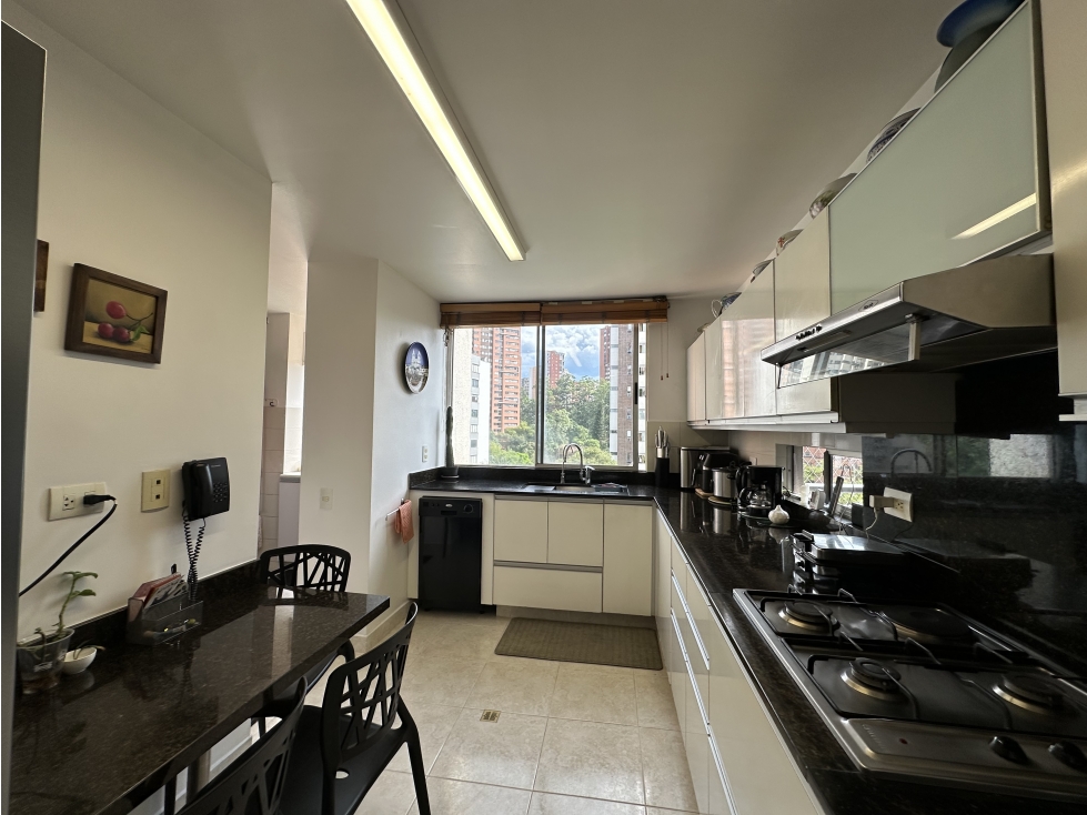Venta De Apartamento En El Poblado Alejandria — foto 3