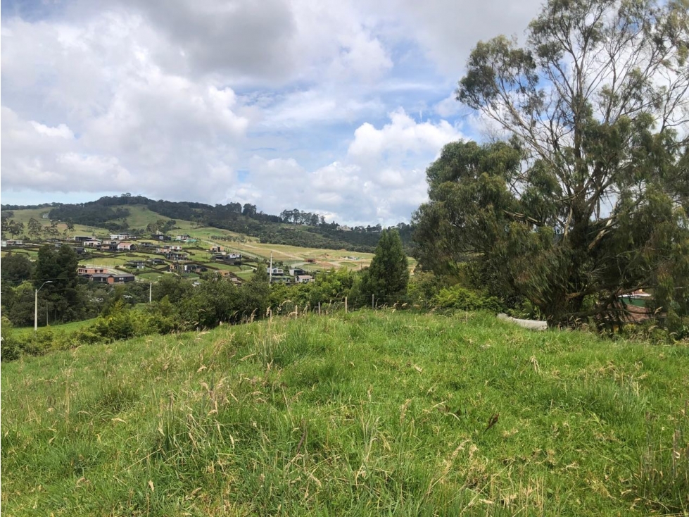 Venta De Lote Alto de Las Palmas Sector La Acuarela — foto 3