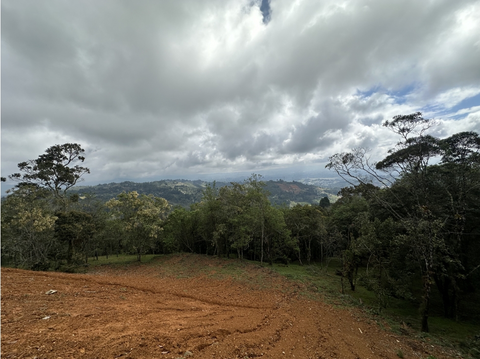 Venta de Lote En El Alto De Las Palmas