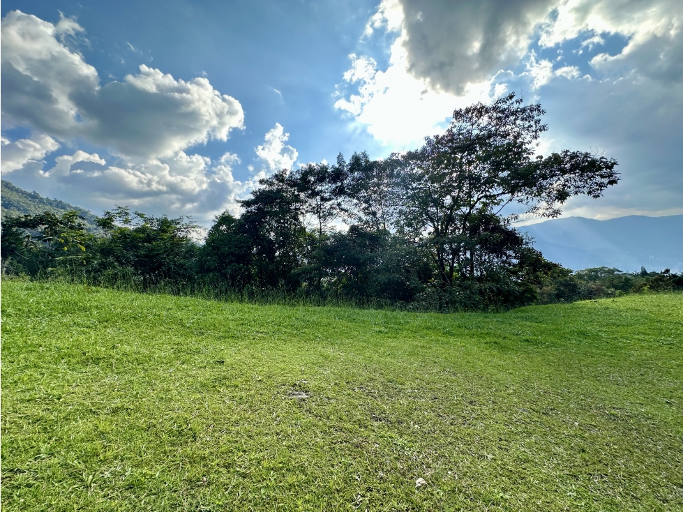 Venta de Lote en Envigado La Catedral