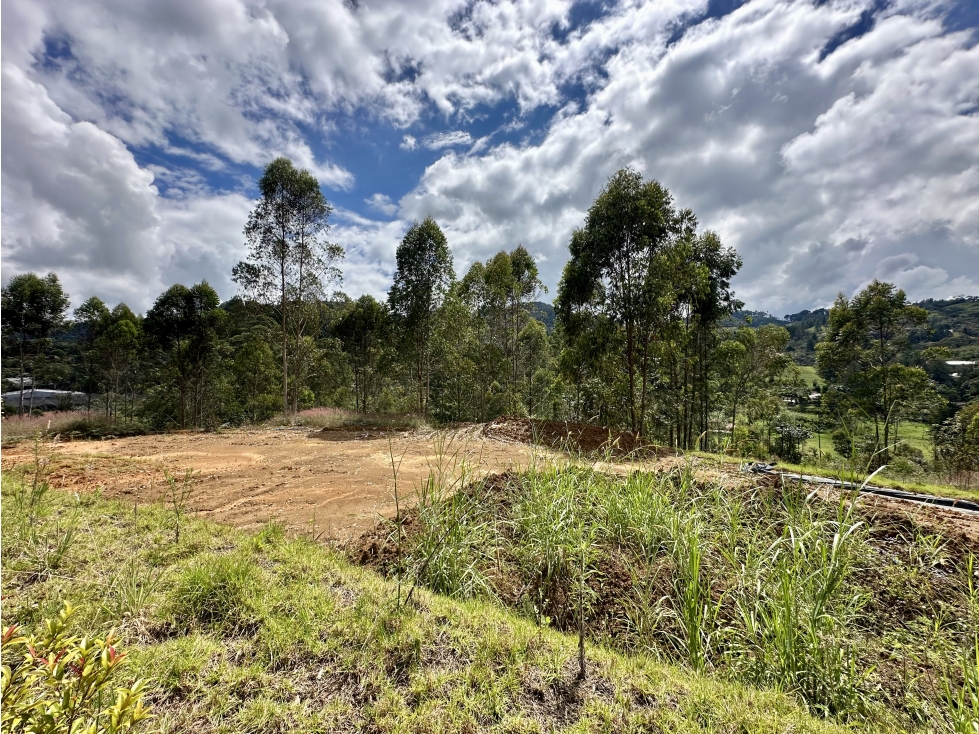 Venta Del Lote En El Retiro Via Don Diego LLanogrande — foto 3