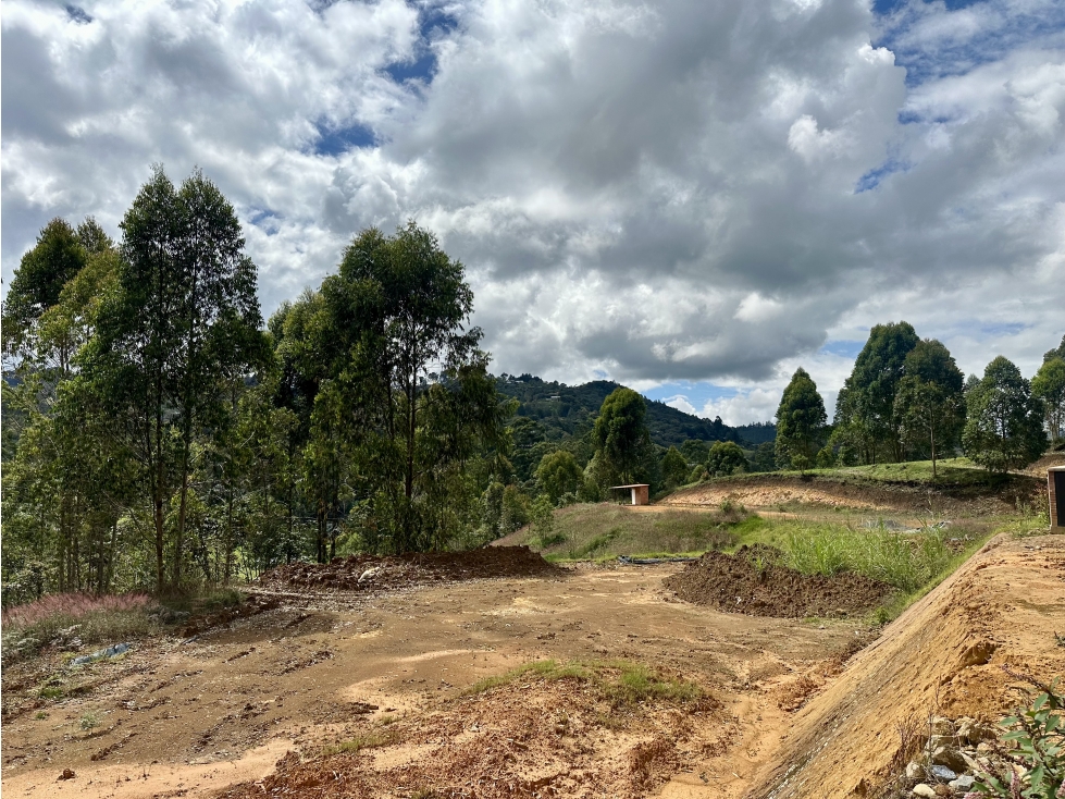 Venta Del Lote En El Retiro Via Don Diego LLanogrande — foto 4