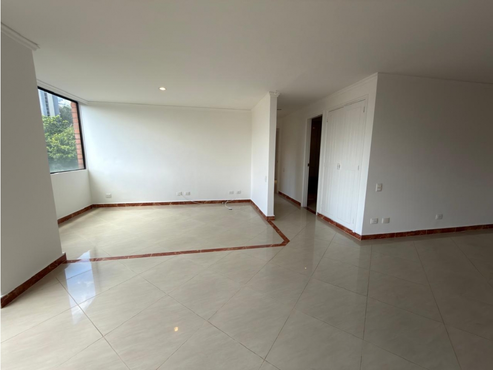 Venta De Apartamento En El Poblado Los Balsos — foto 4