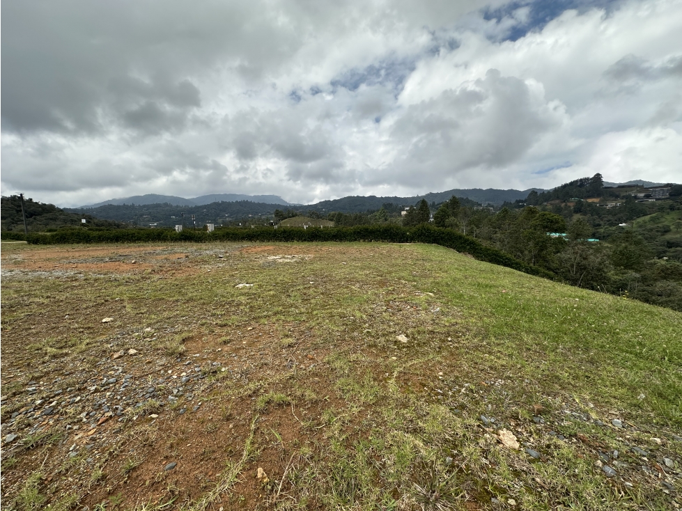 Venta De Lote En El Retiro Carrizales — foto 2