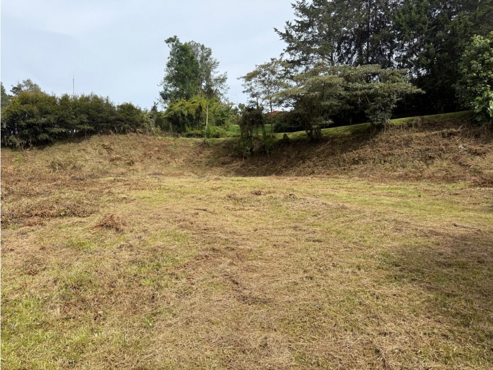 Venta de Lote En El Retiro