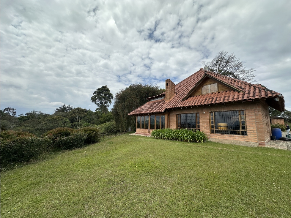 Venta de Finca Campestre en el Carmen de Viboral - 1