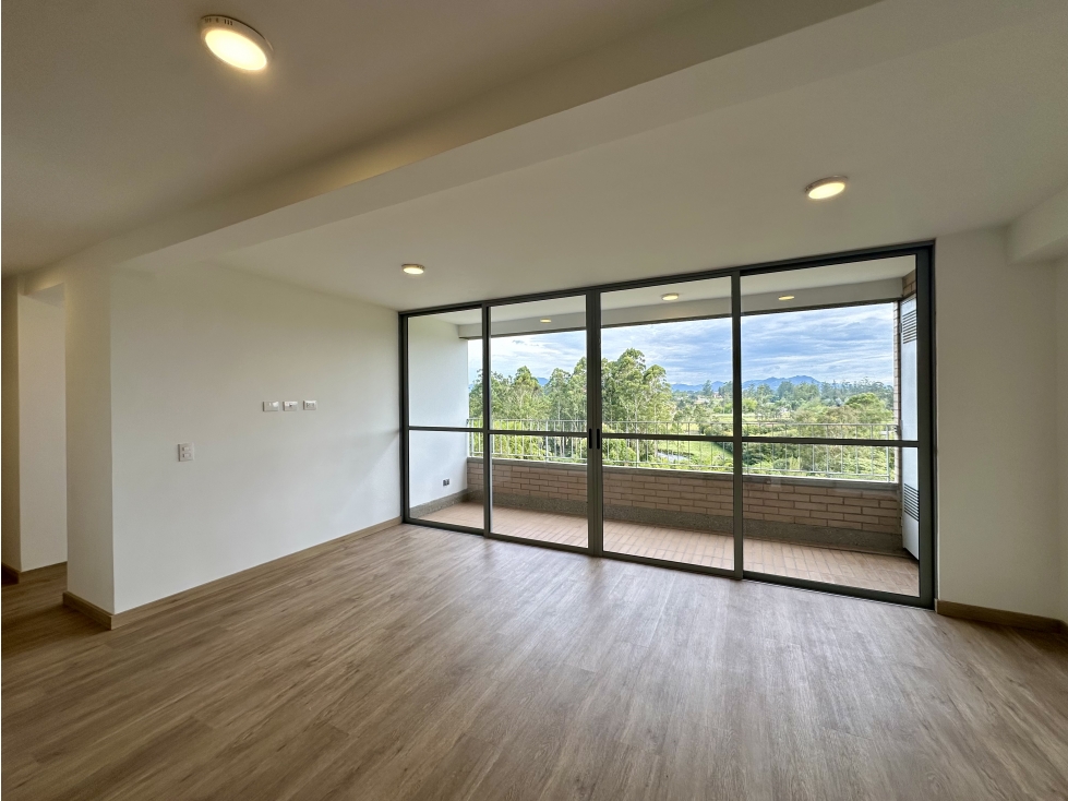 Venta de Apartamento En Rionegro El Porvenir — foto 2