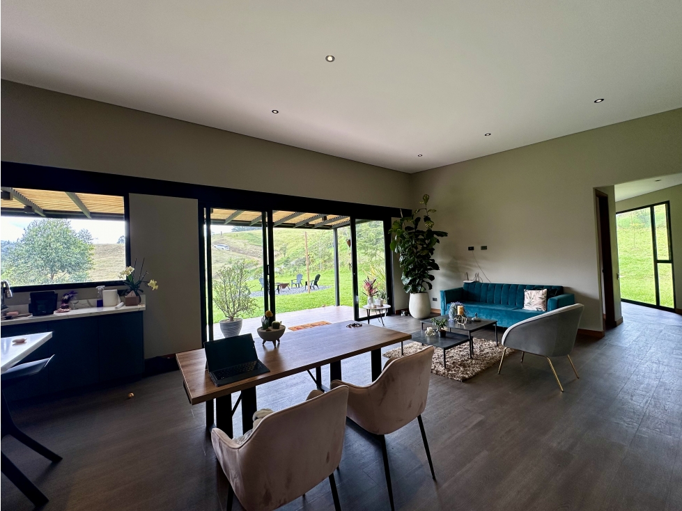 Venta de Casa Campestre en El Retiro Pantanillo — foto 2