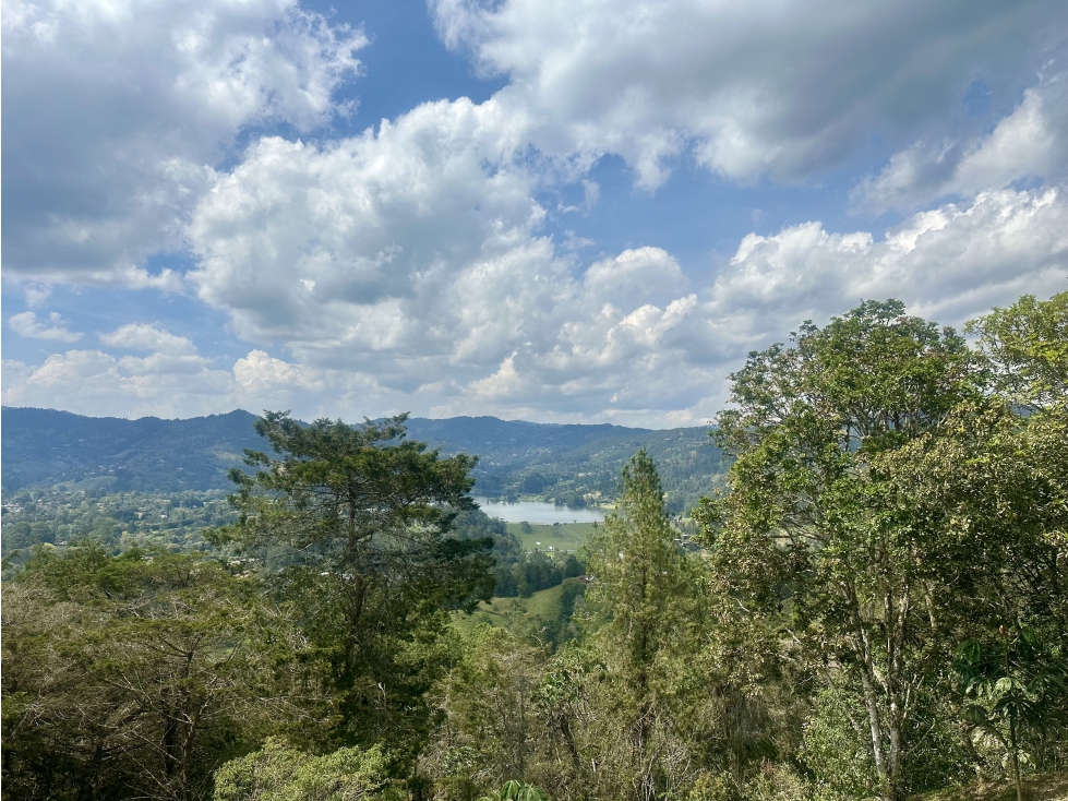 Venta De Lote En El Retiro