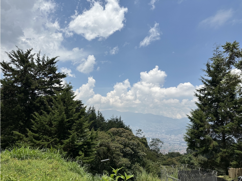 Venta De Lote En El Alto de Las Palmas