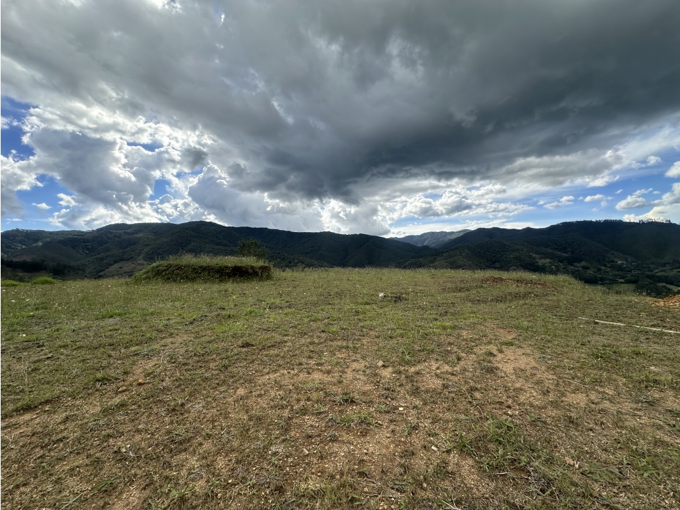 Venta De Lote En El Retiro - 3
