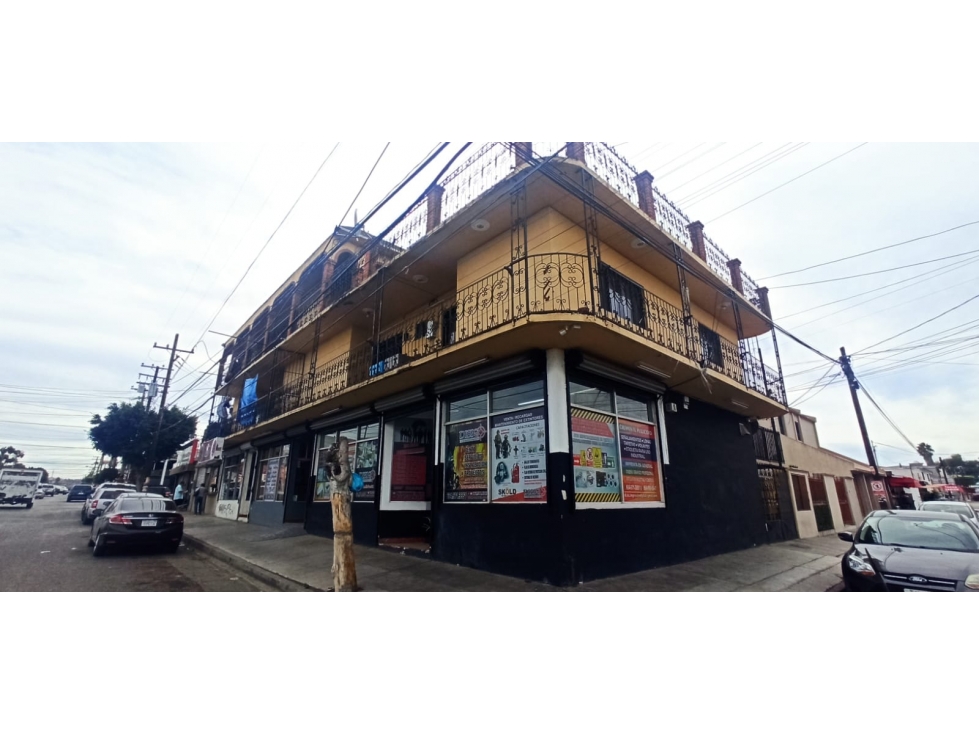 3 DEPARTAMENTOS Y 3 LOCALES EN VENTA EN FRANCISCO VILLA - 3