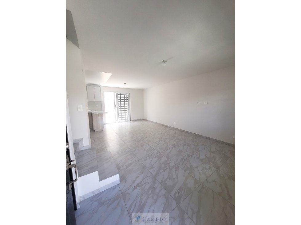 SE RENTA CASA SEMI NUEVA 3 REC. 2.5 BAÑOS EN TOSSÁ RESIDENCIAL — foto 4