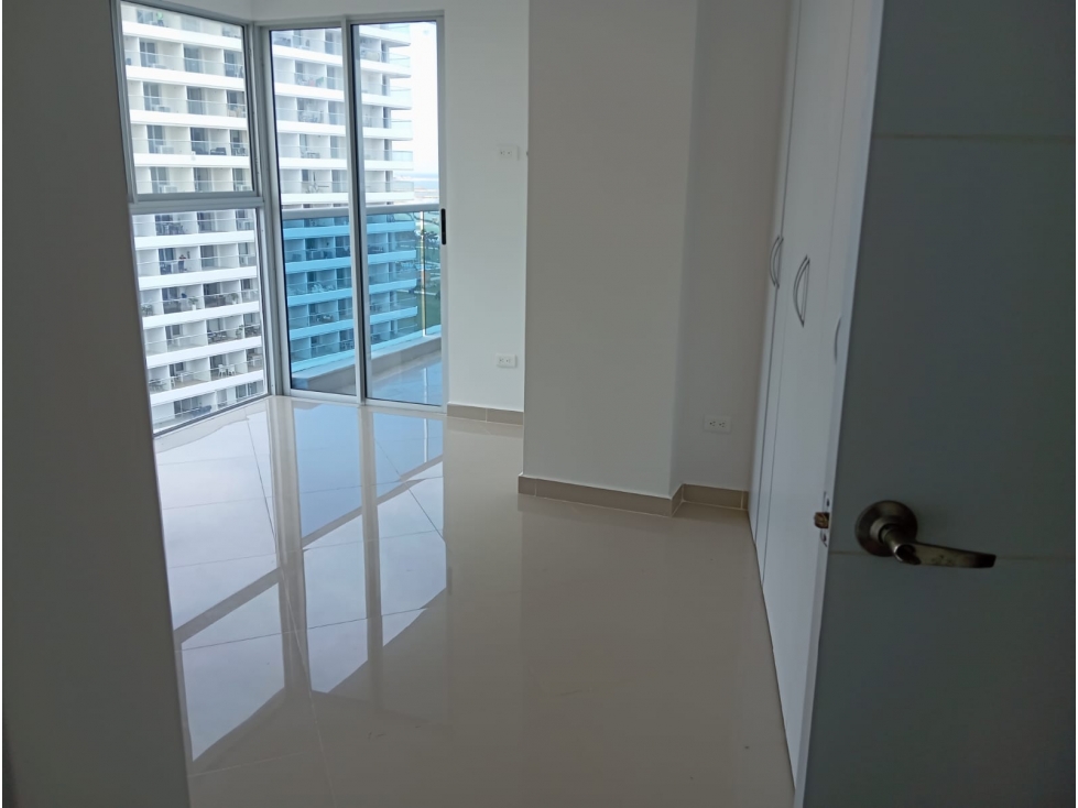 VENDO APARTAMENTO EN CRESPO - CARTAGENA — foto 3