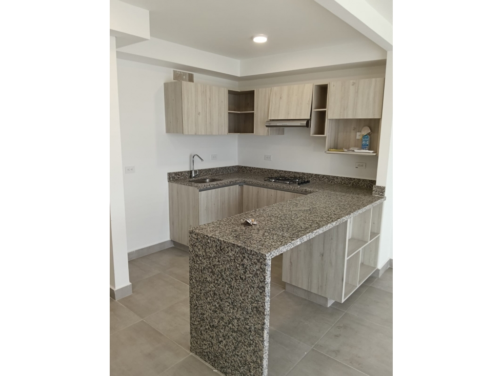 Arriendo Y Vendo Apartamento En Serena Del Mar — foto 2