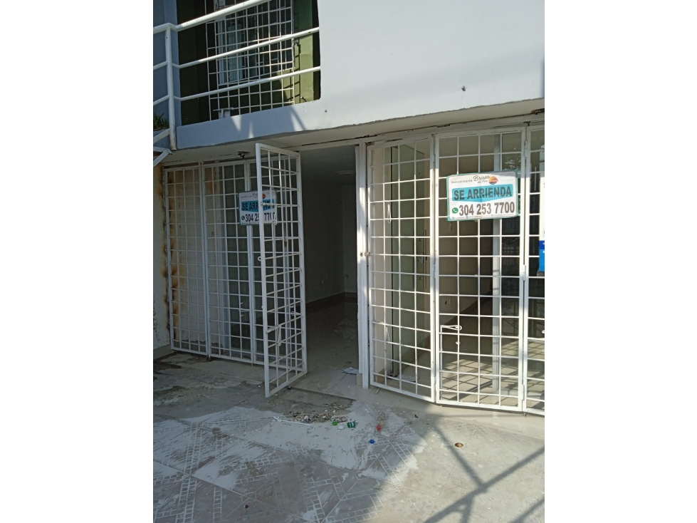 Arriendo Local En Los Corales — foto 2