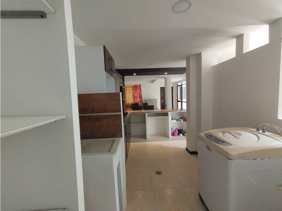 SE ARRIENDA APARTAMENTO EN TORICES