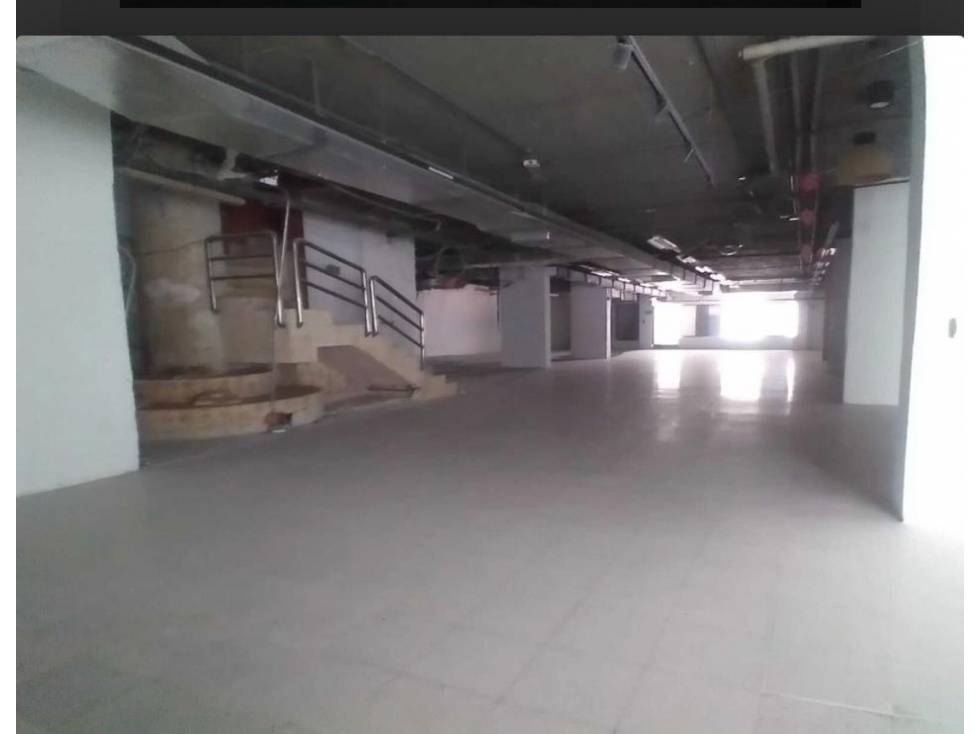 Arriendo Local Comercial En Bocagrande