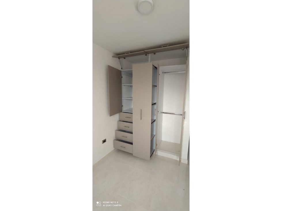 Vendo Apartamento En El Country — foto 3