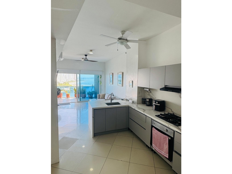 Arriendo Apartamento En El Laguito - 3