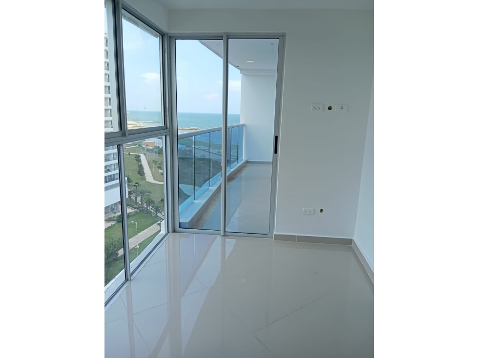 VENDO APARTAMENTO EN CRESPO - CARTAGENA