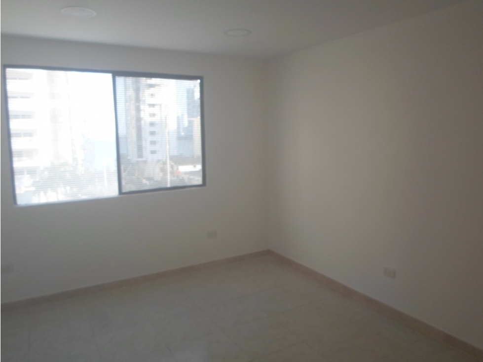 Arriendo Oficina En Bocagrande — foto 3