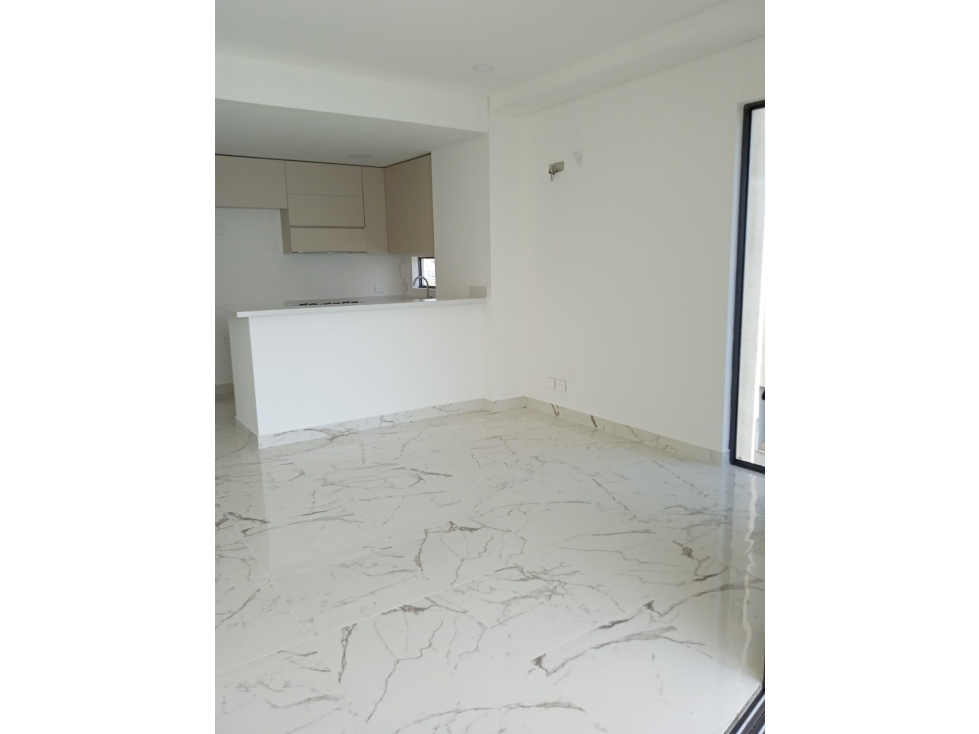 Arriendo Apartamento En Manga — foto 6