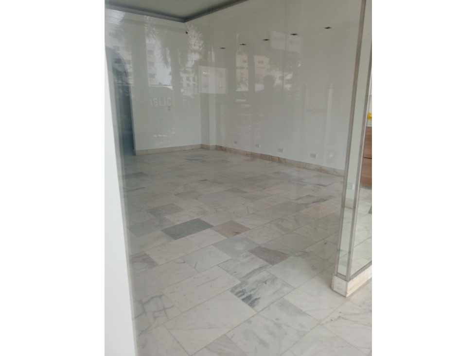 Arriendo Local Comercial En Bocagrande
