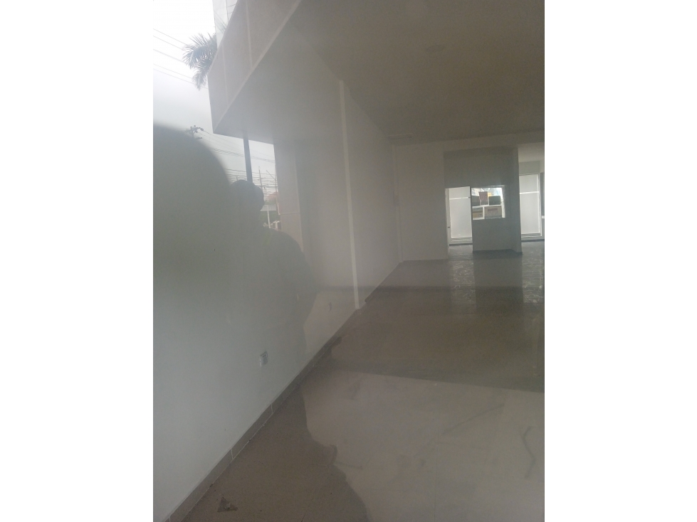 ARRIENDO LOCAL EN BOCAGRANDE