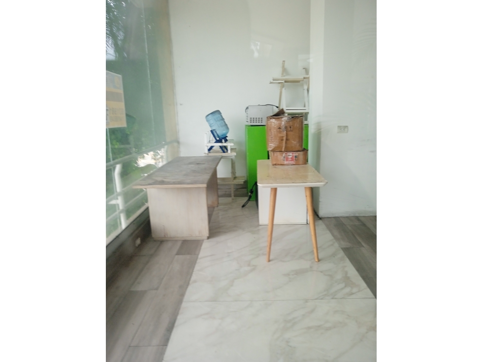 ARRIENDO LOCAL EN BOCAGRANDE — foto 5