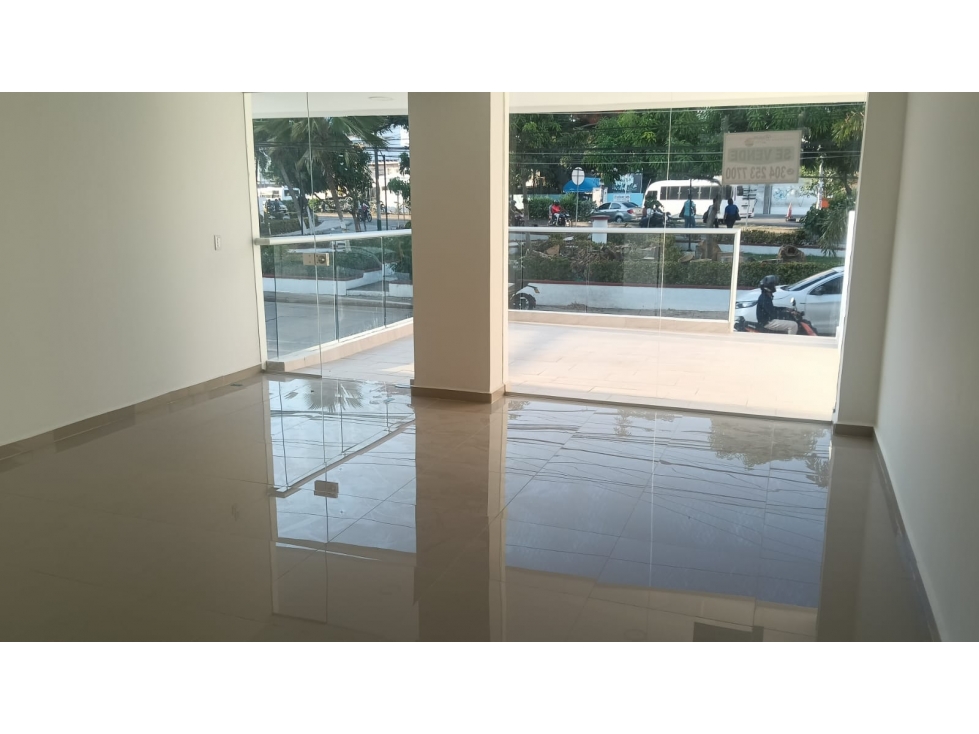 se vende local comercial con excelente ubicacion - 2