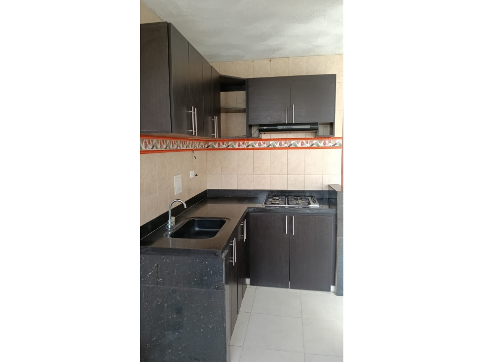 arriendo apartamento en ciudad jardin, conjunto alameda del jardin — foto 2