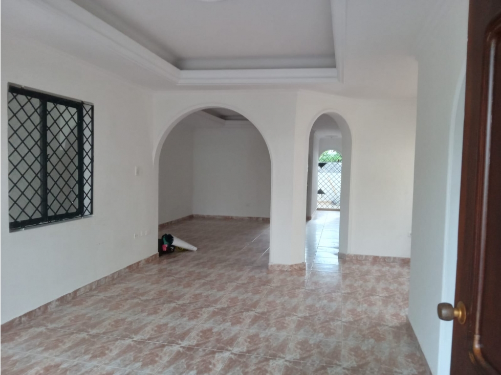 VENDO CASA EN MANGA — foto 3