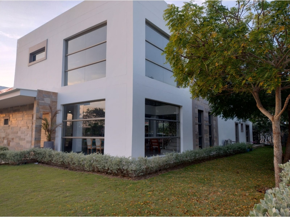 Vendo Casa Zona Norte